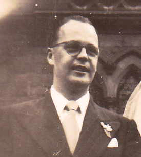 Photo of photos/Keith Duncan McLennan 1926-2011 portrait